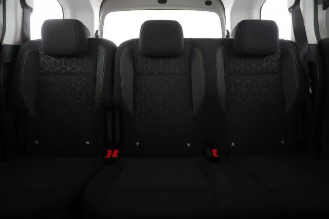 Peugeot Rifter image 8