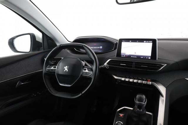 Peugeot 3008 image 3