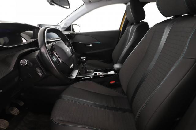 Peugeot 208 image 7