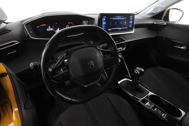 Peugeot 208 image 4