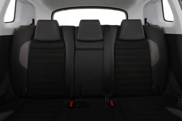 Peugeot 2008 image 9