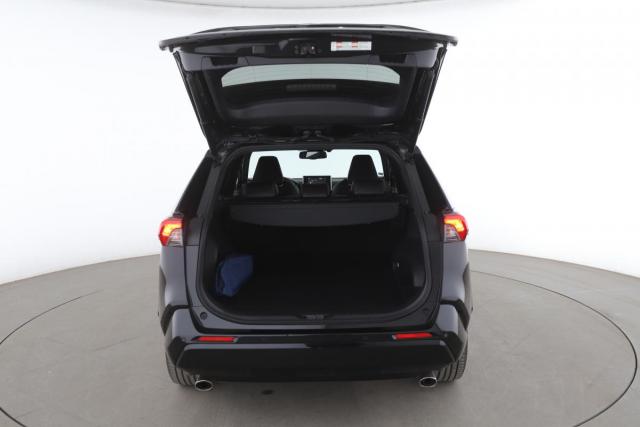 Toyota Rav4 image 8