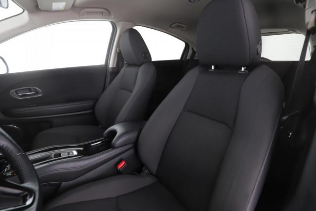 Honda Hrv image 6