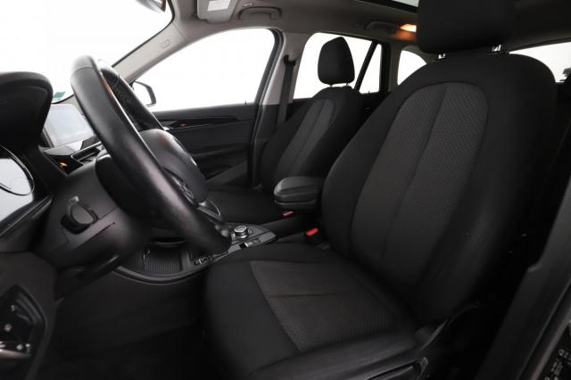 Bmw X1 image 8