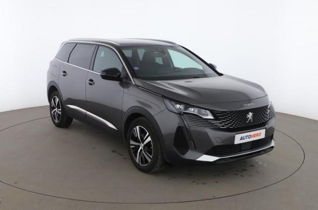 Peugeot 5008 image 1