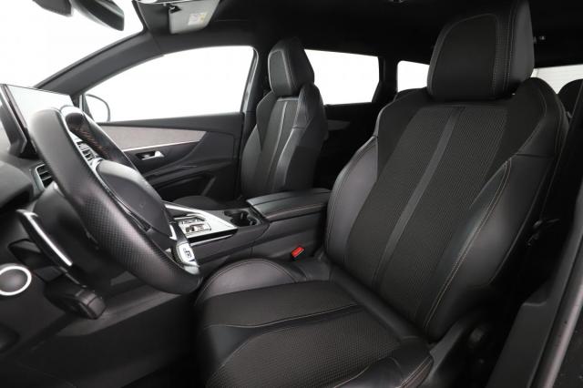 Peugeot 5008 image 8