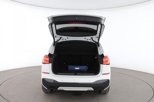 Bmw X1 image 6