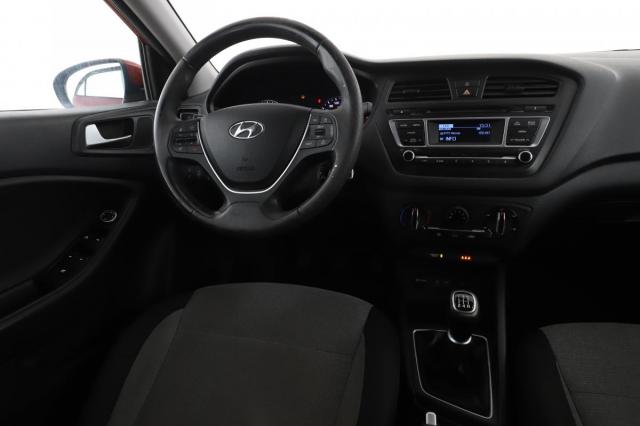 Hyundai I20 image 5