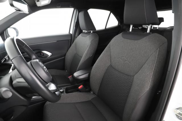 Toyota Yaris Cross image 6