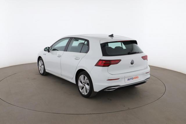 Volkswagen Golf image 2