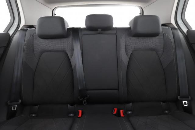 Volkswagen Golf image 5