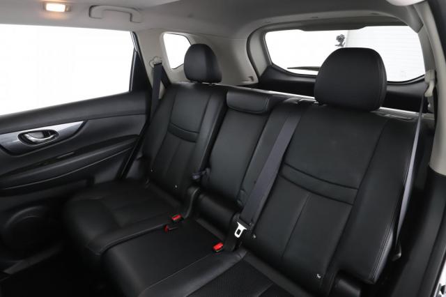 Nissan X-Trail image 8