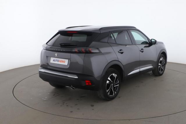 Peugeot 2008 image 9