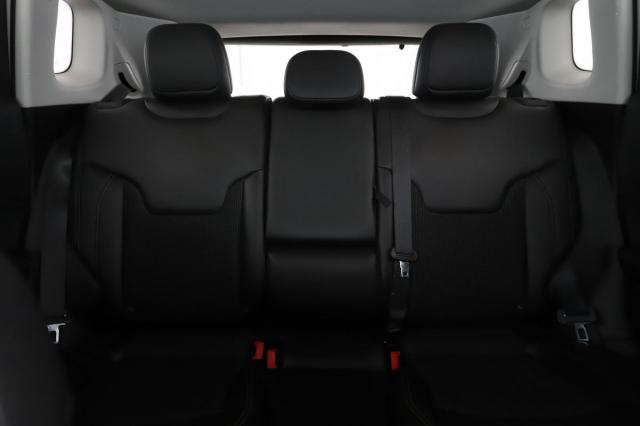 Jeep Compass image 1