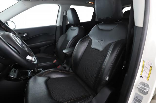 Jeep Compass image 2