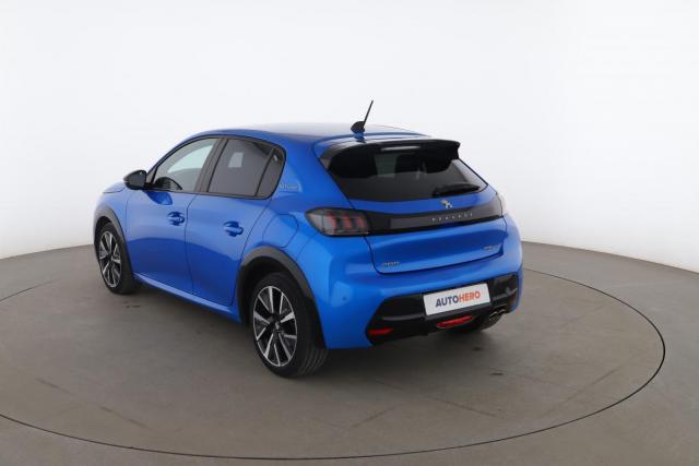 Peugeot 208 image 7