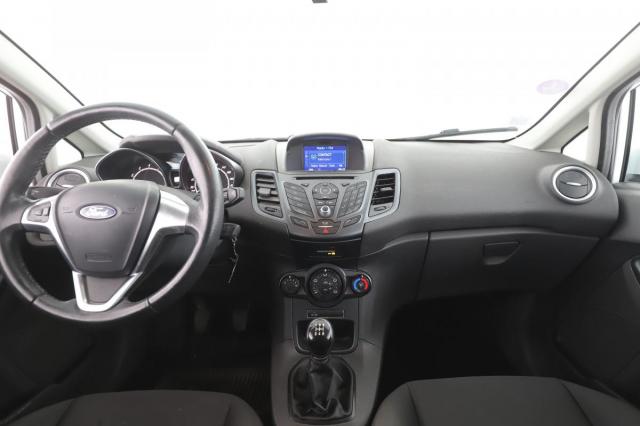 Ford Fiesta image 5
