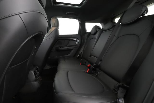 Mini Countryman image 3
