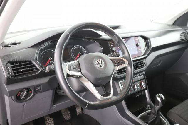 Volkswagen T-Cross image 5