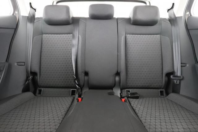 Volkswagen T-Cross image 3