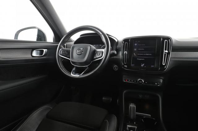Volvo Xc40 image 9