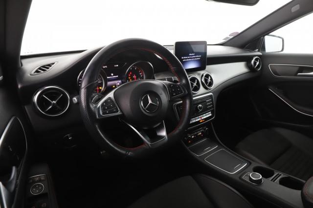 Mercedes Benz Gla image 3