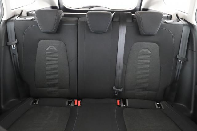 Ford Focus image 9