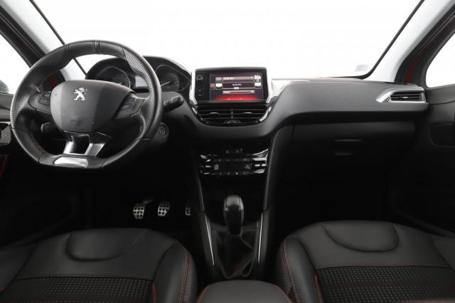 Peugeot 208 image 3