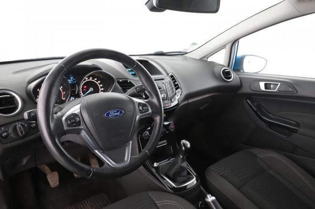 Ford Fiesta image 2