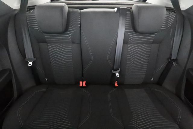 Ford Fiesta image 8