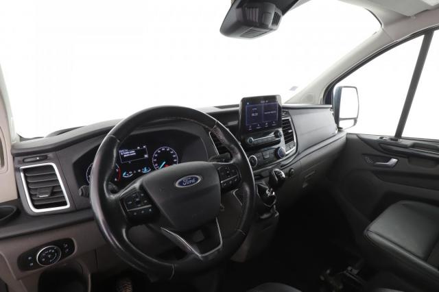 Ford Transit Custom image 3