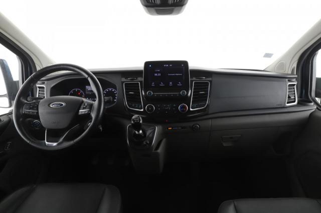 Ford Transit Custom image 5