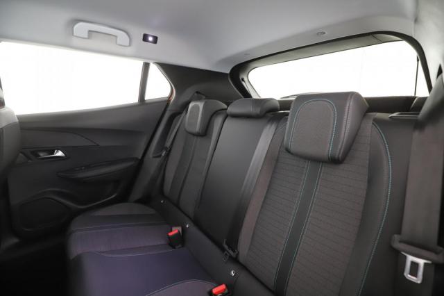 Peugeot 2008 image 9
