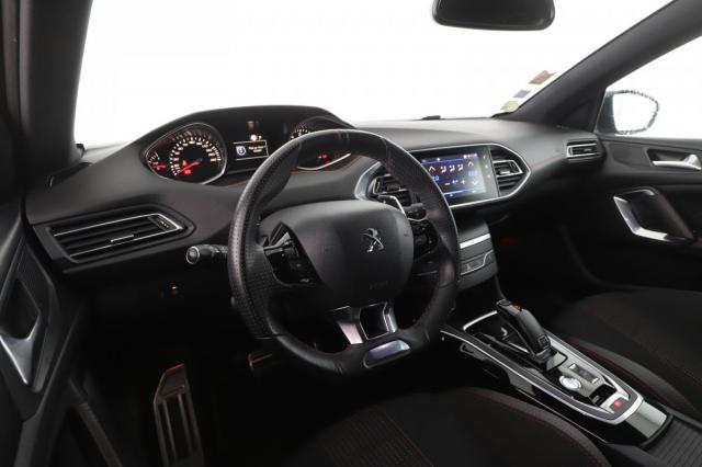 Peugeot 308 image 2