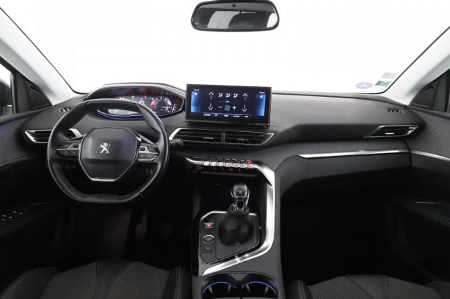 Peugeot 5008 image 9