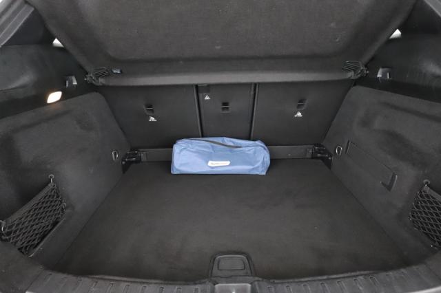 Mercedes Benz Gla image 6