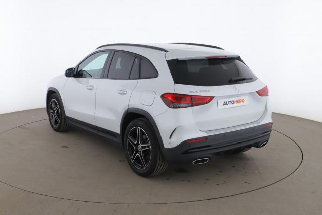 Mercedes Benz Gla image 2