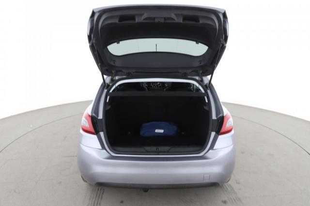 Peugeot 308 image 7