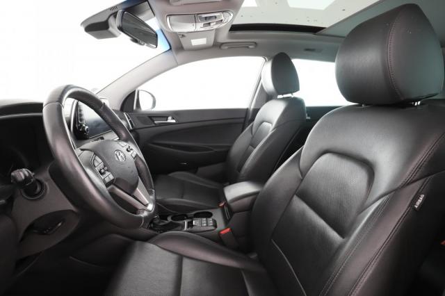 Hyundai Tucson image 6