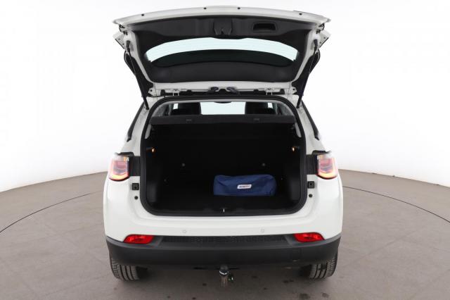 Jeep Compass image 1