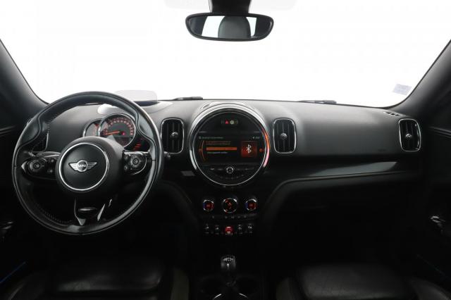 Mini Countryman image 3