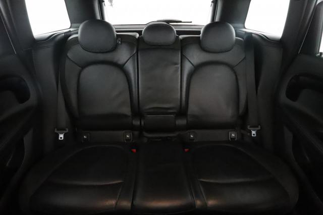 Mini Countryman image 2