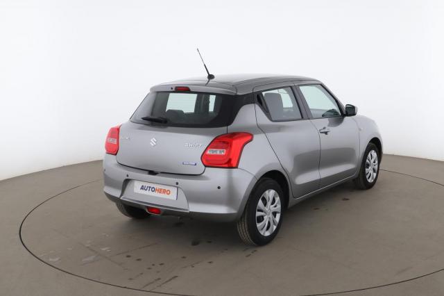 Suzuki Swift image 5