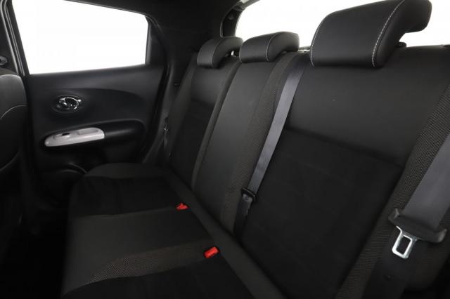 Nissan Juke image 6
