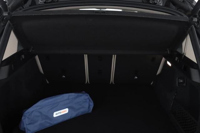 Bmw X1 image 6