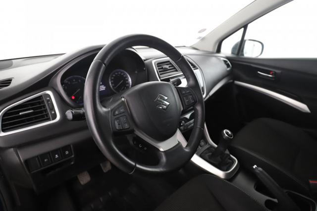 Suzuki Sx4 S-Cross image 5
