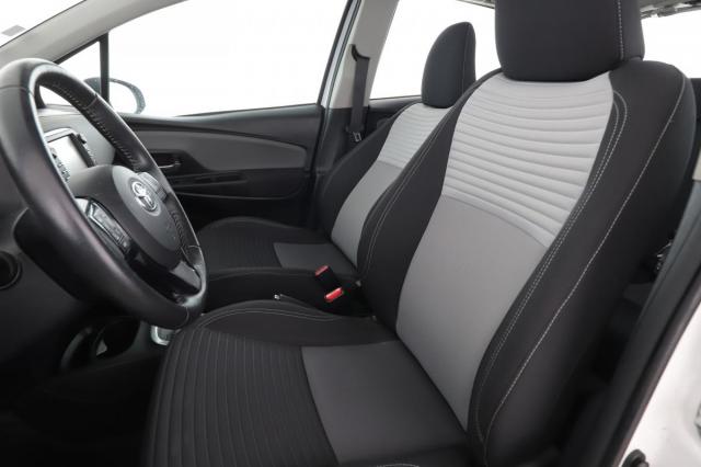 Toyota Yaris image 5