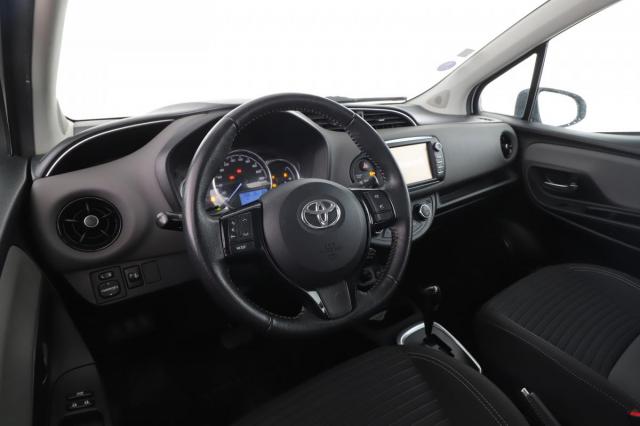 Toyota Yaris image 6