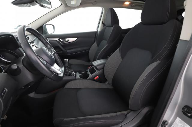 Nissan Qashqai image 1