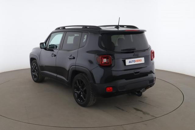 Jeep Renegade image 9